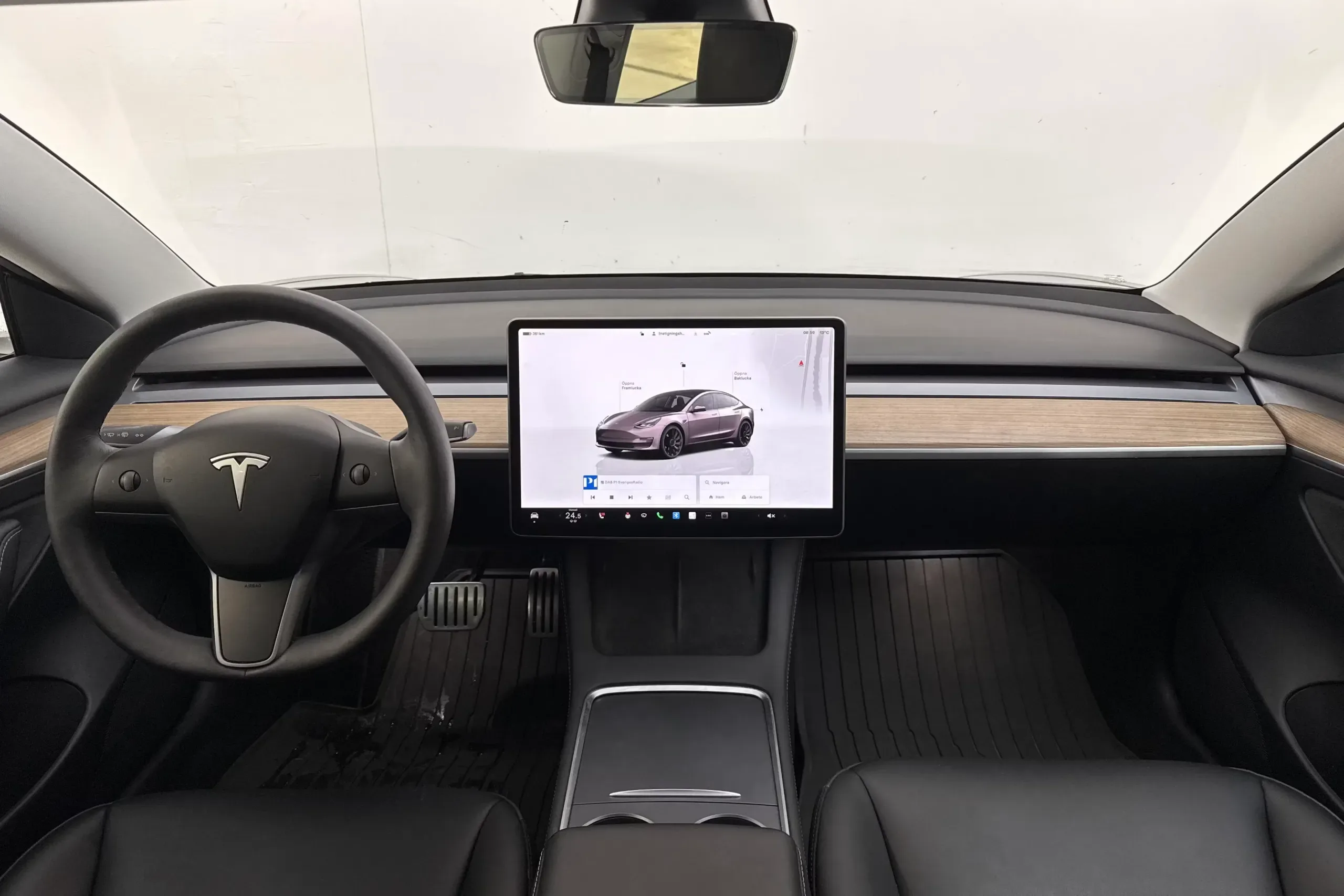 Tesla Model 3 Performance - widok 6