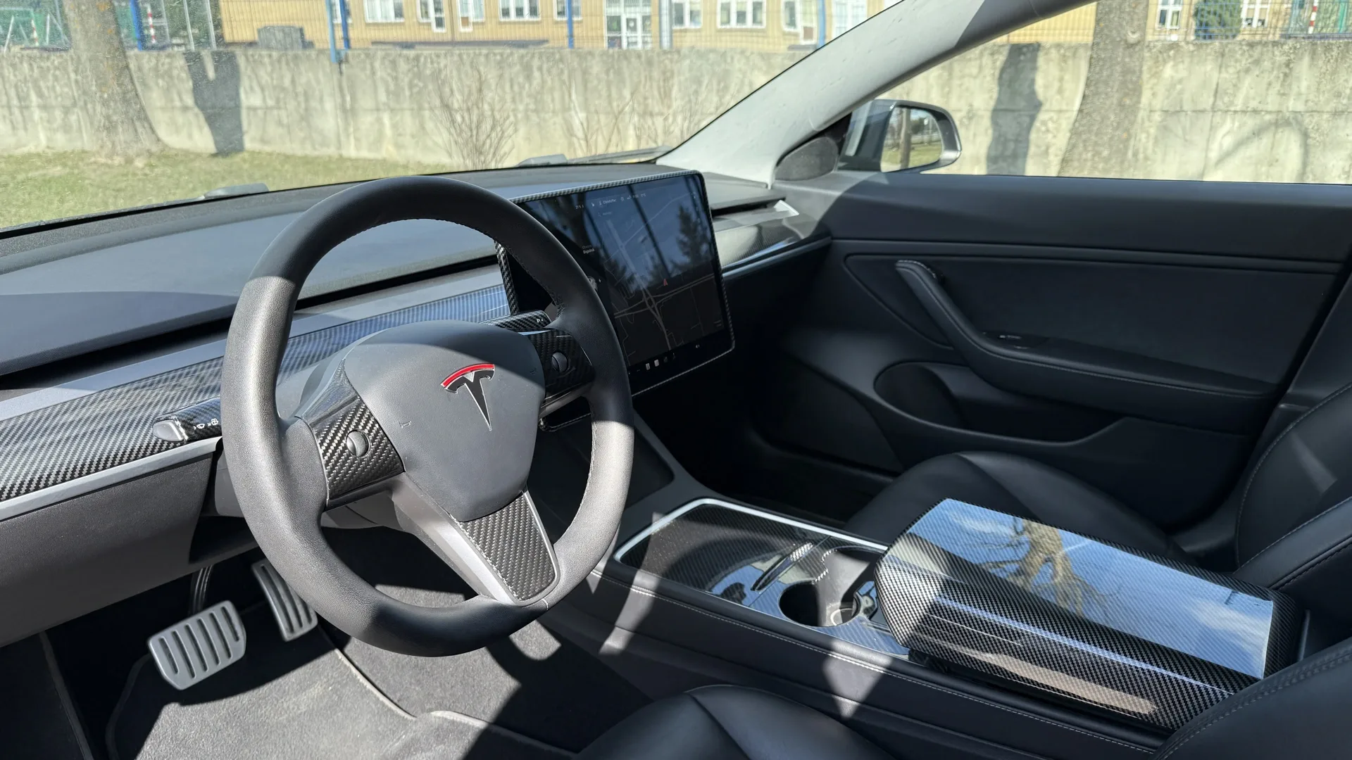 Tesla Model 3 Performance - widok 9