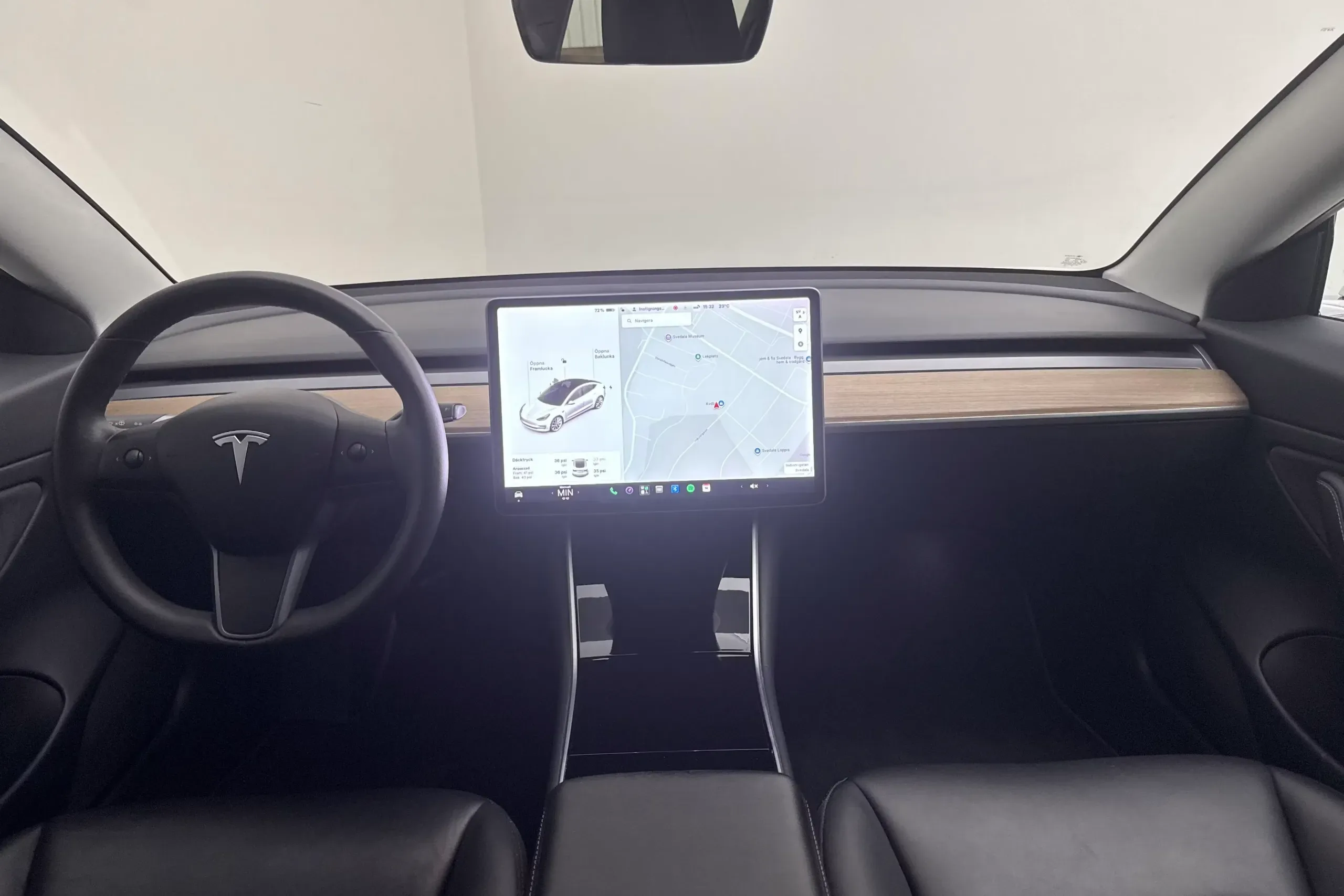Tesla Model 3 Long Range AWD - widok 6