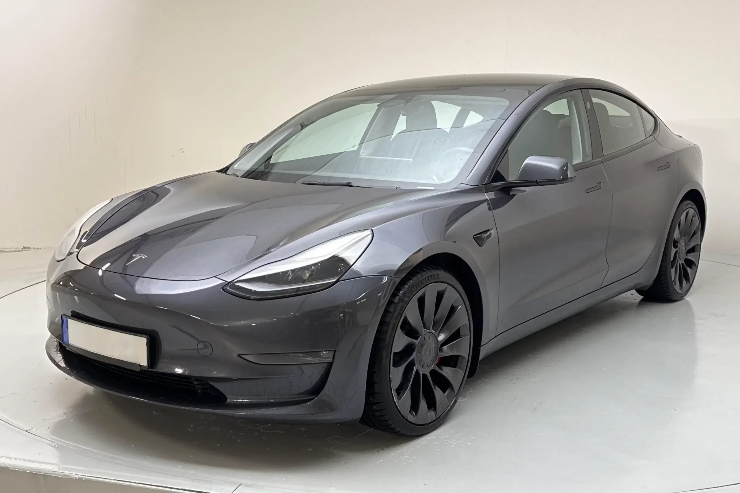 Tesla Model 3 Performance Tesla