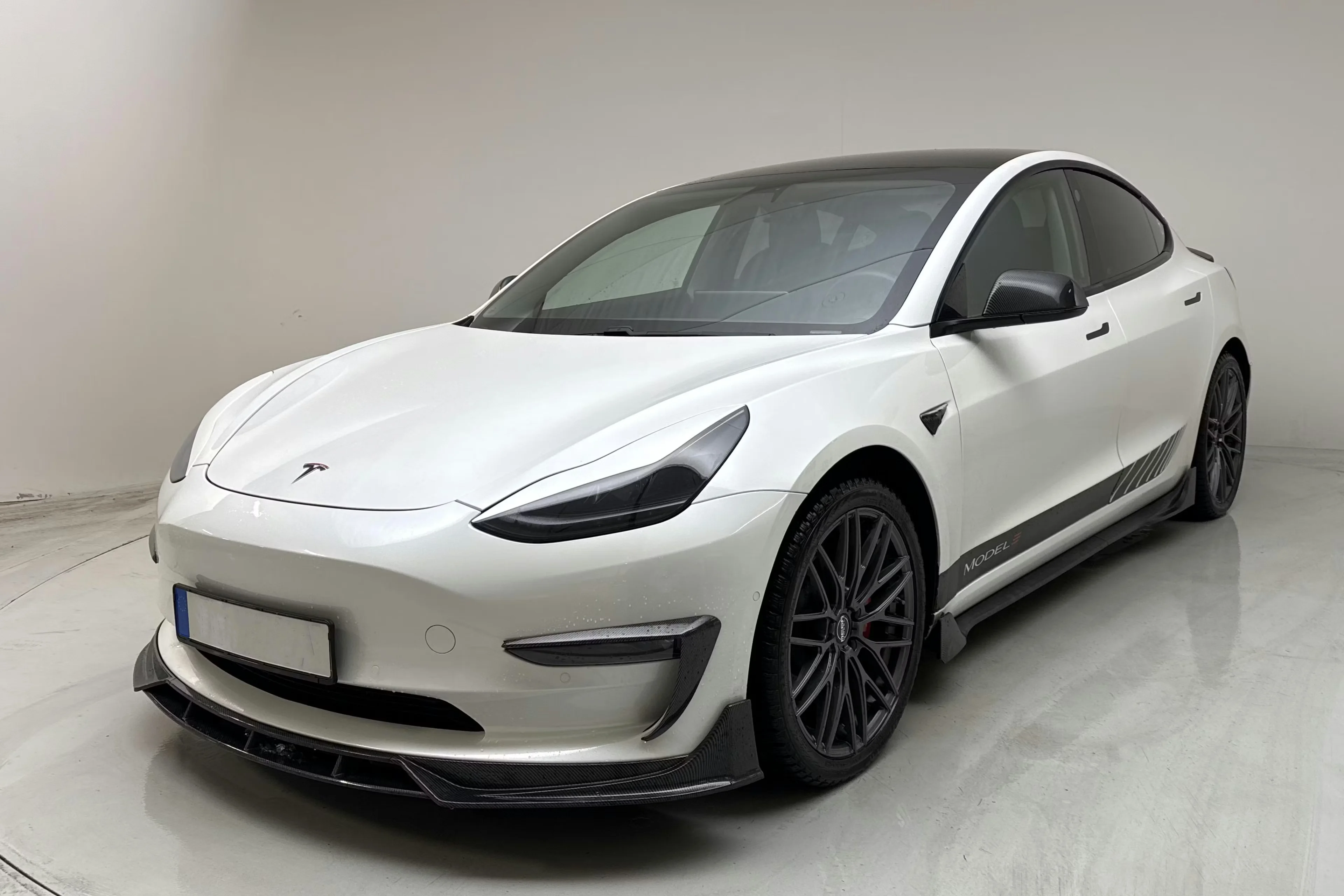 Tesla Model 3 Performance Tesla