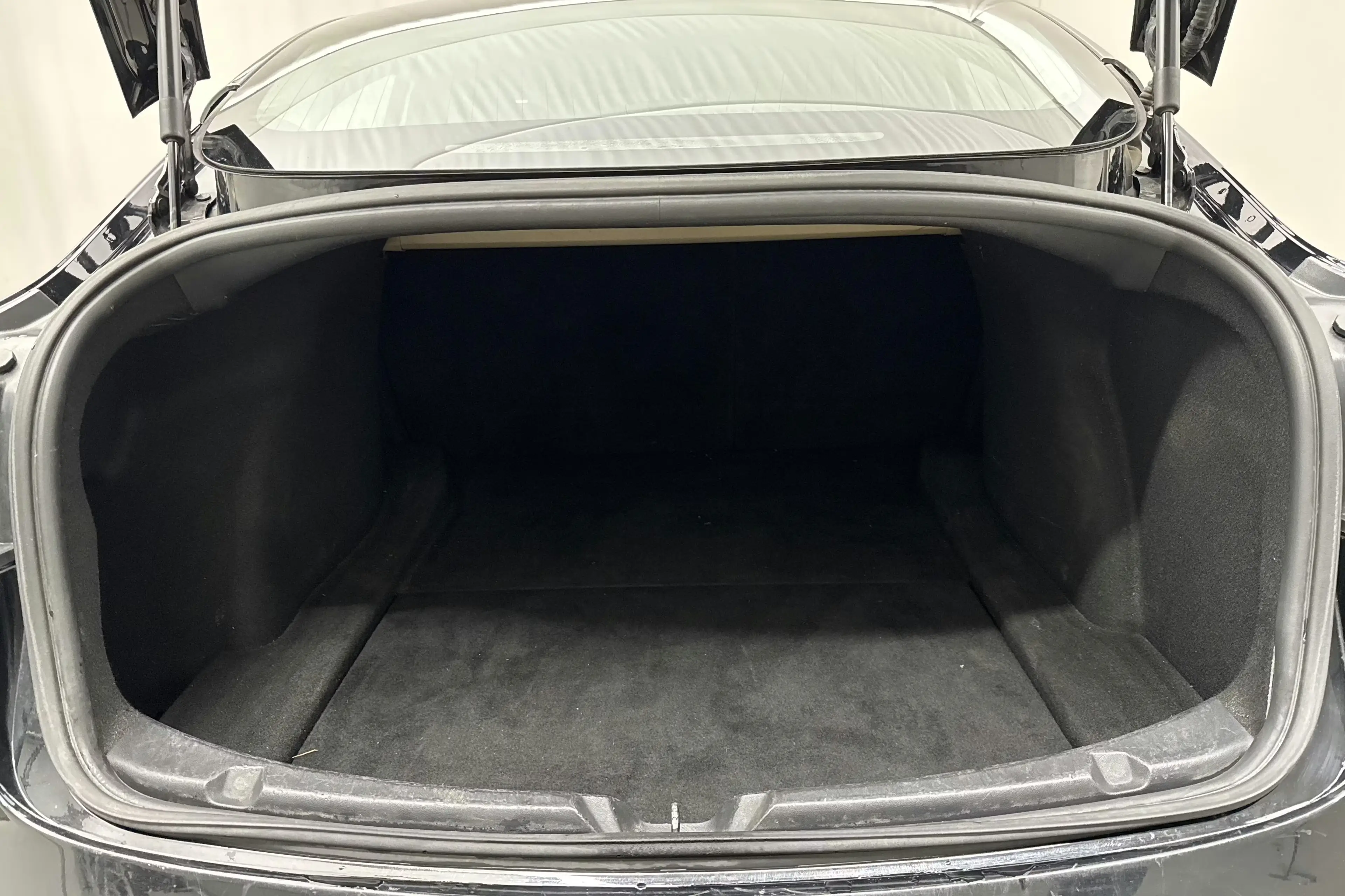 Tesla Model 3 Long Range AWD - widok 10