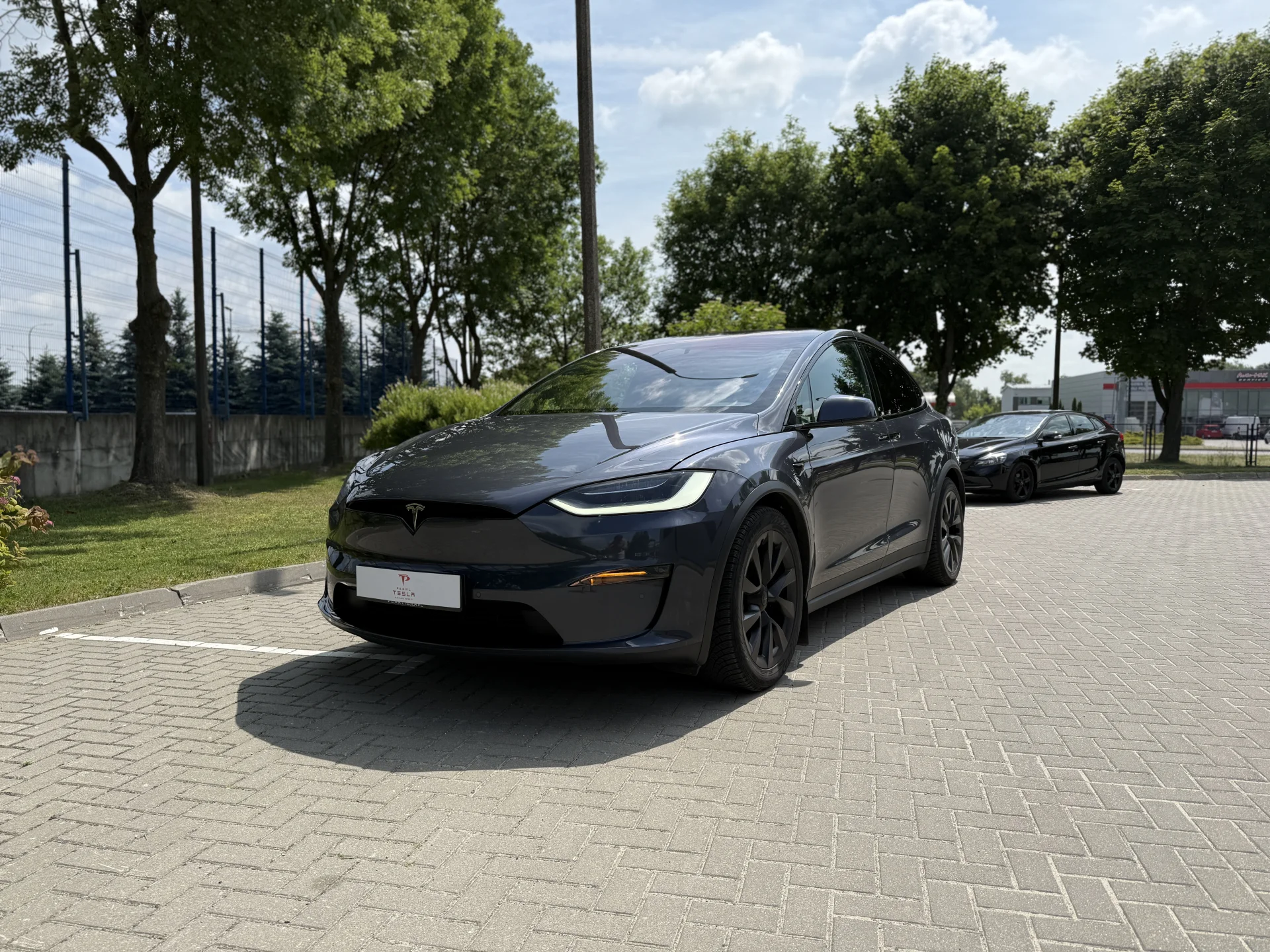 Tesla Model X Plaid