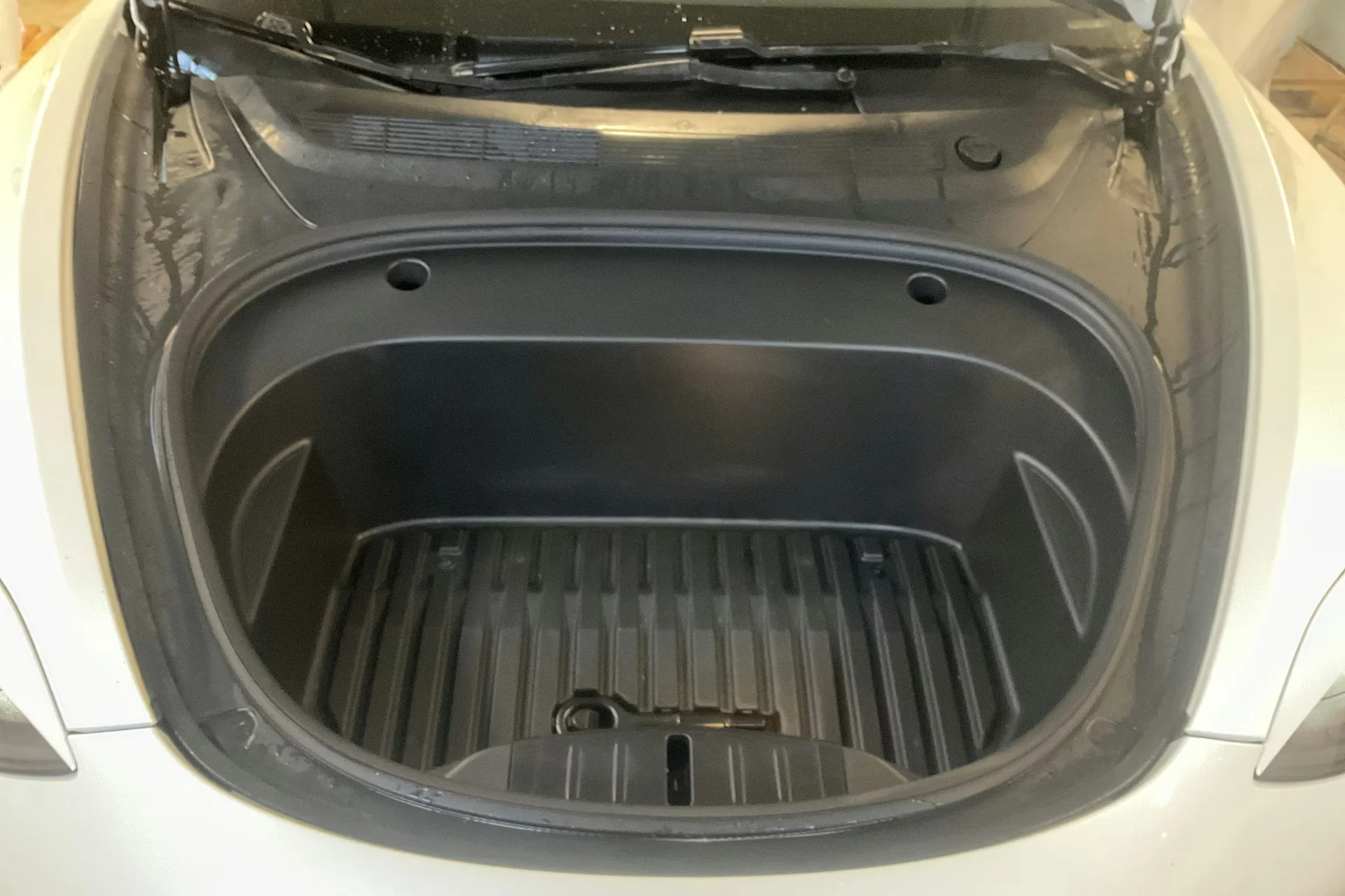 Tesla Model 3 Performance - widok 10