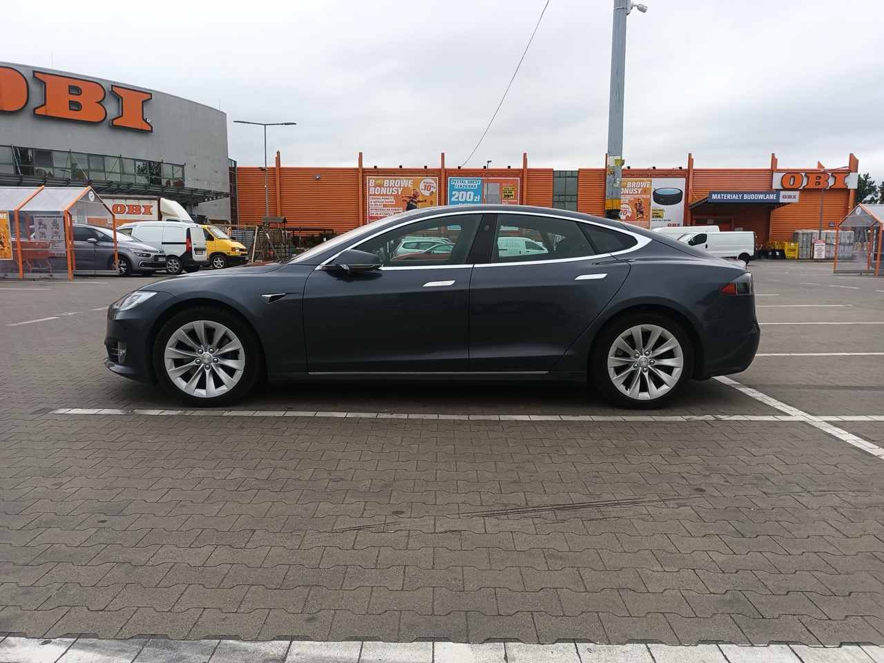 Tesla Model S 100D - widok 8