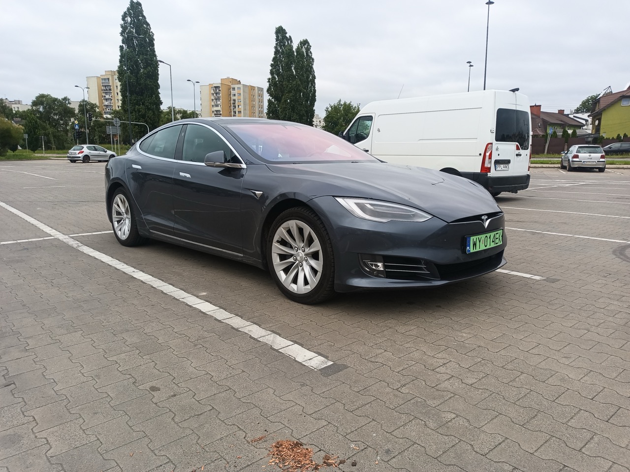 Tesla Model S 100D - widok 3